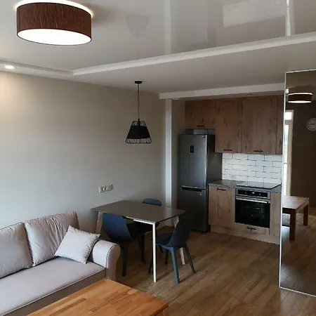 شقة Cozy Close To City Center